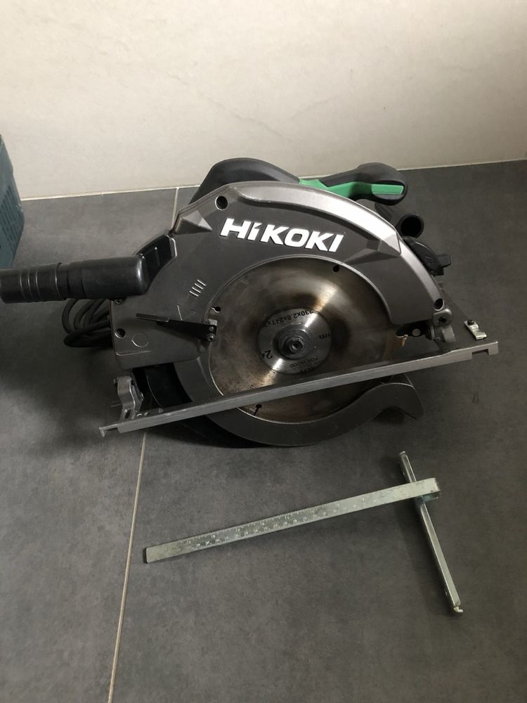 Монтажна потужна пила Hikoki C 9U3
