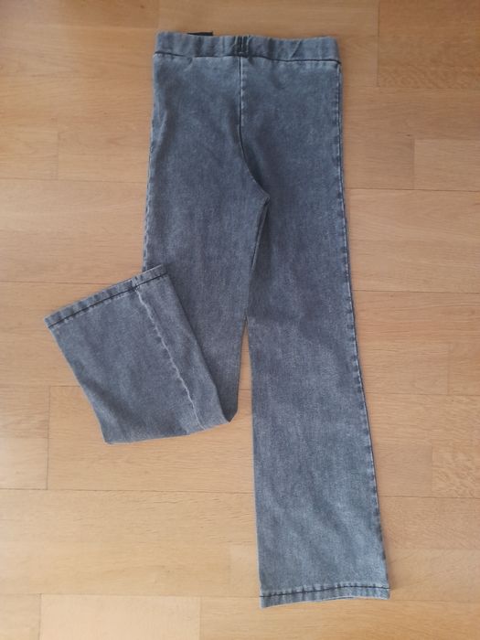 Treginsy, leginsy poszerzane dzwony