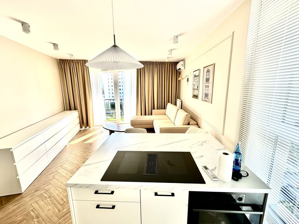 Nowa elegancka kawalerka z balkonem w apartamentowcu Lisiej 16