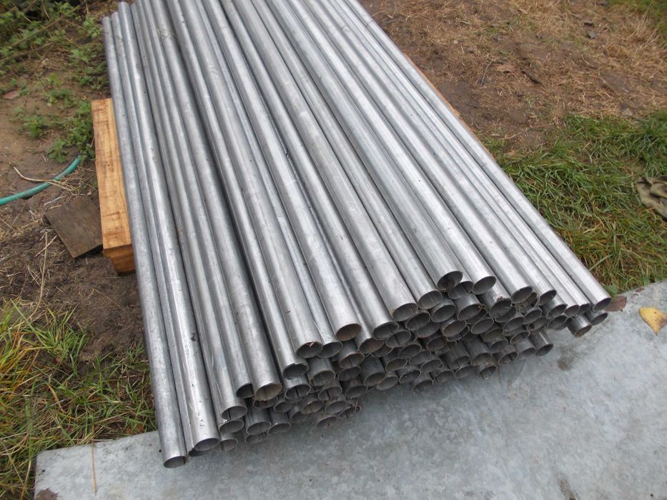 Słupki ogrodzeniowe ocynkowane fi 50 2 metry