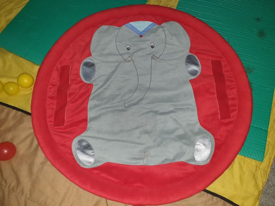 Tapete atividades ikea