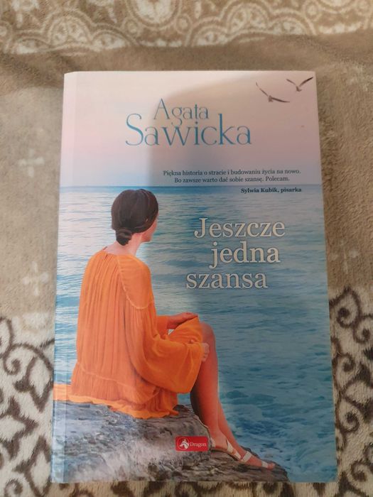 Jeszcze jedna szansa - Agata Sawicka