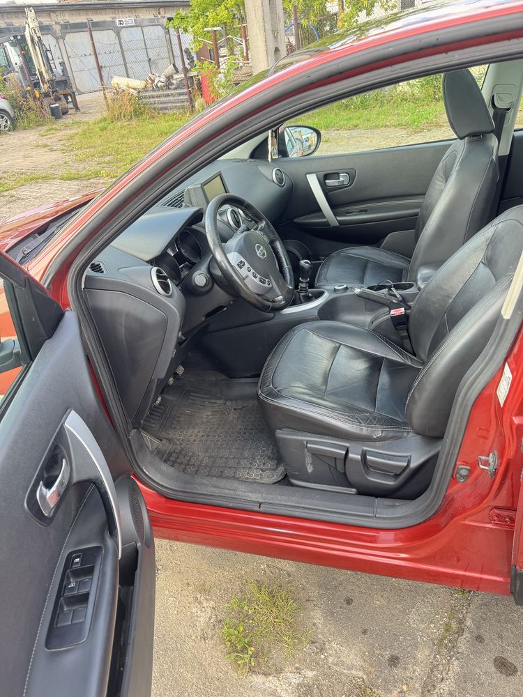 Nissan Qashqai 2.0 LPG 2007r. 4x4/Manual/panorama/hak/klima/alu/tempo