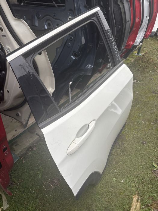 jeep compass двері (jeep compass) 68242542AD