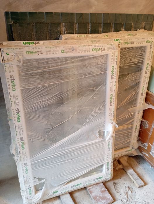 Продам нові вікна 87 на 135 фірма стеко