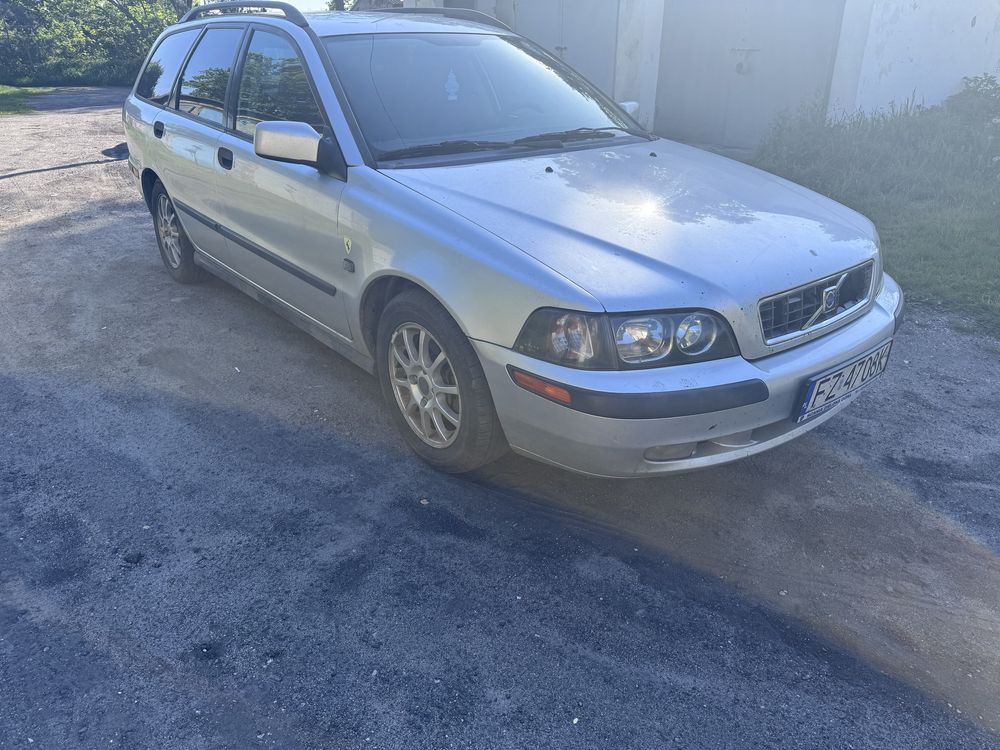 Lpg 2002r volvo v40