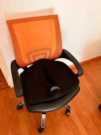 Staples cadeira de escritório com almofada