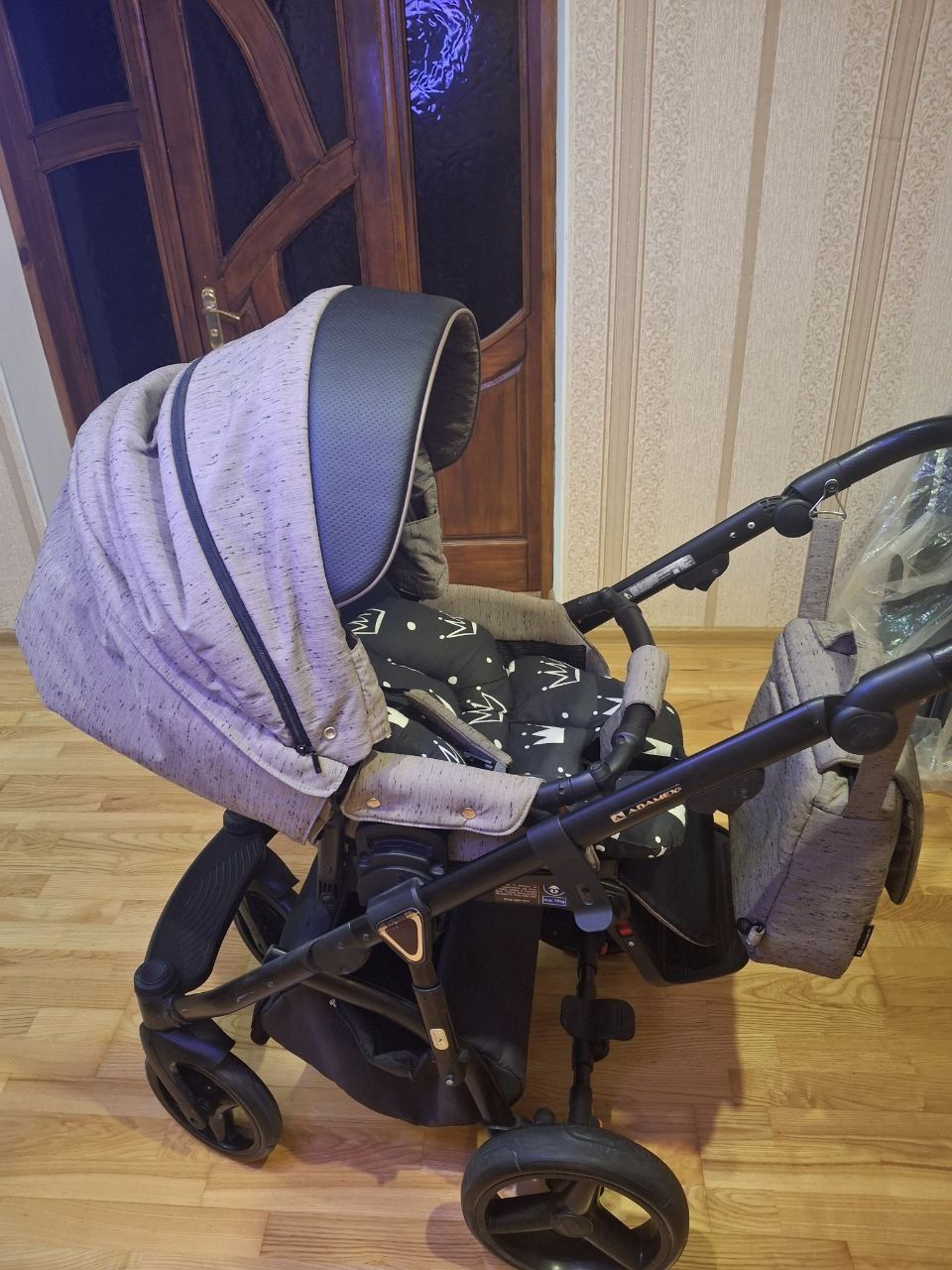 Продам коляску Adamex kortina