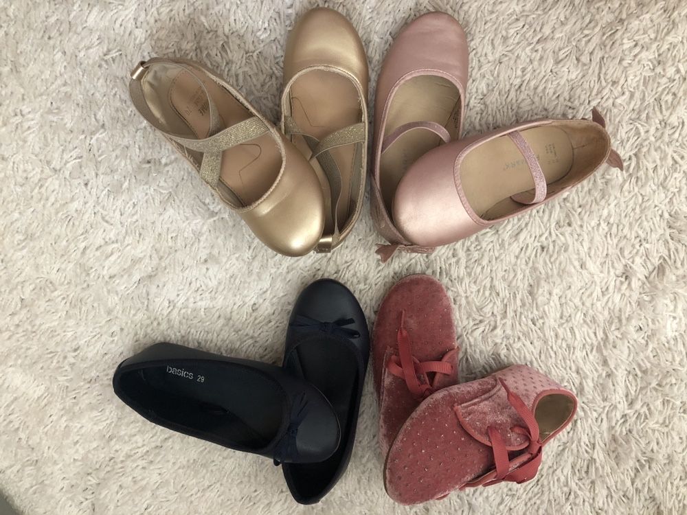 Sapatos t28 e t29