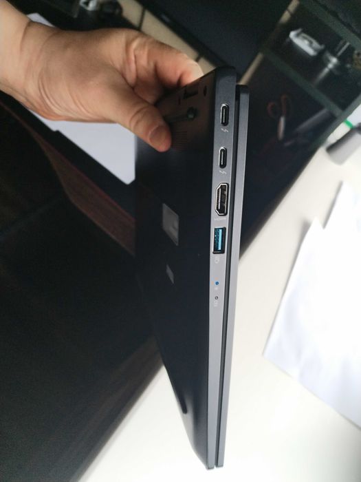 Acer TravelMate P6 TMP614-52-55AF  14дюймів  16/512  5G зв'язок  1кг