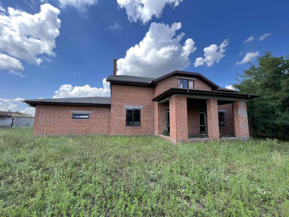 Продам дом в Обуховке "Серебряный Бор"