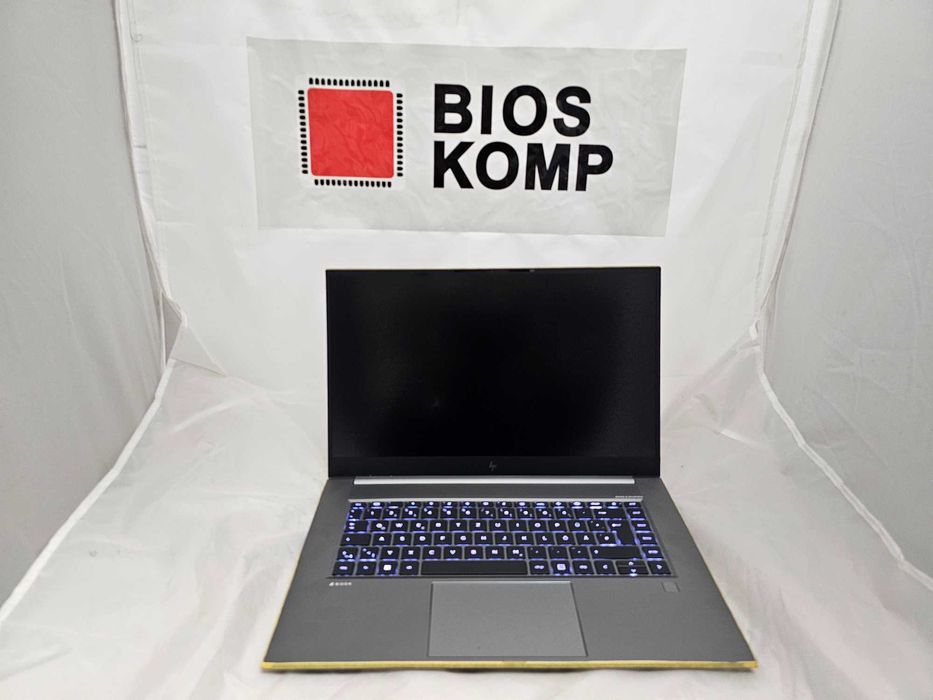 Laptop HP ZBook Studio G8/i9-11900H/32GB/512 GB//RTX3070 8GB/4K UHD