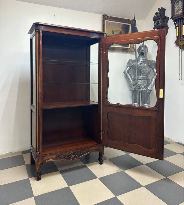 Вітрина сервант 3662 дерево витрина 3661