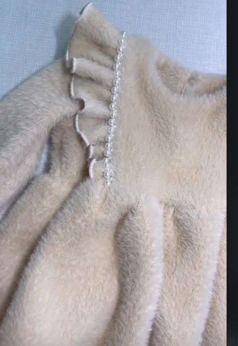 Платье из альпаки