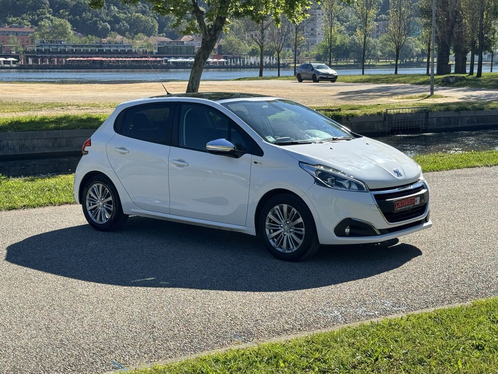 Peugeot 208 1.2 Nacional 1 Dono 60milkm