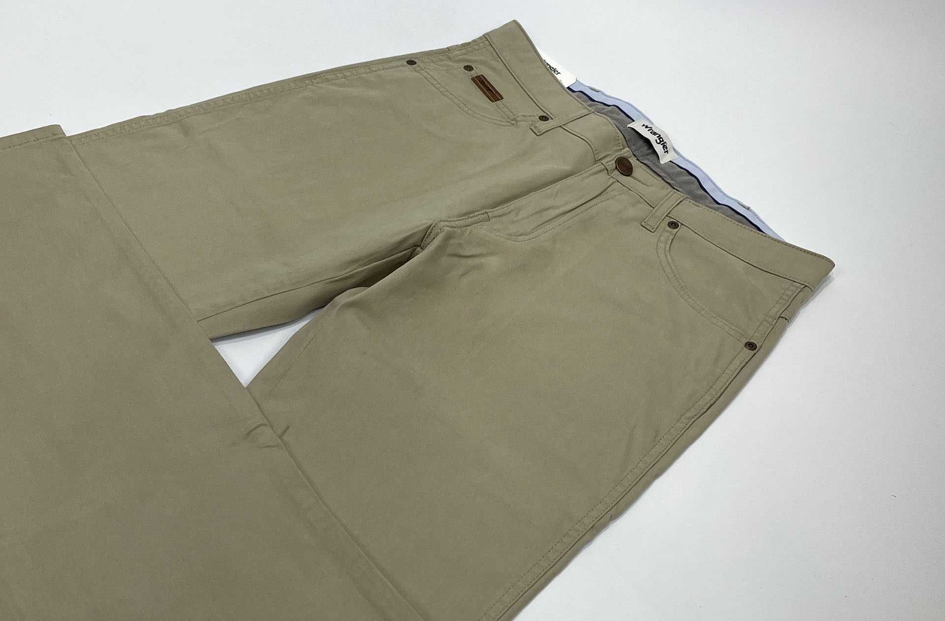 Spodnie męskie Wrangler Arizona Camel Regular W30 L34