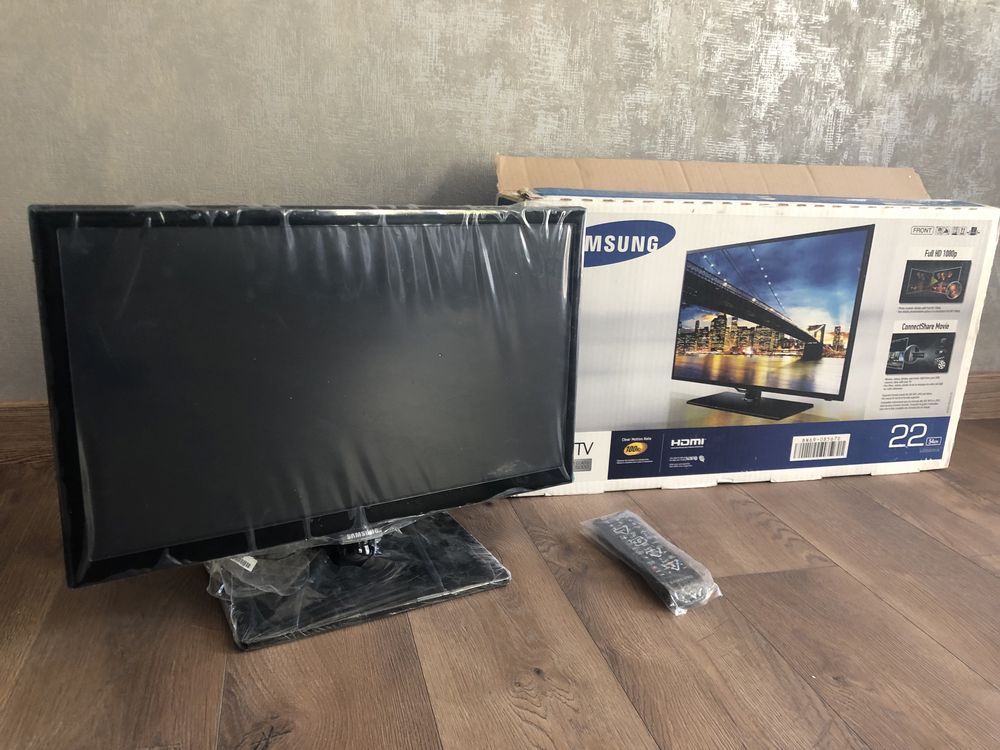 Телевизор- МОНИТОР    LCD Samsung UE22F5000AW  22-диогональ.