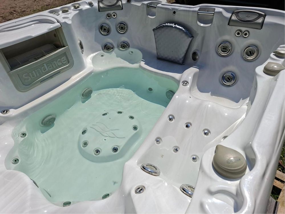 Jacuzzi sundance maxxus armstark 880