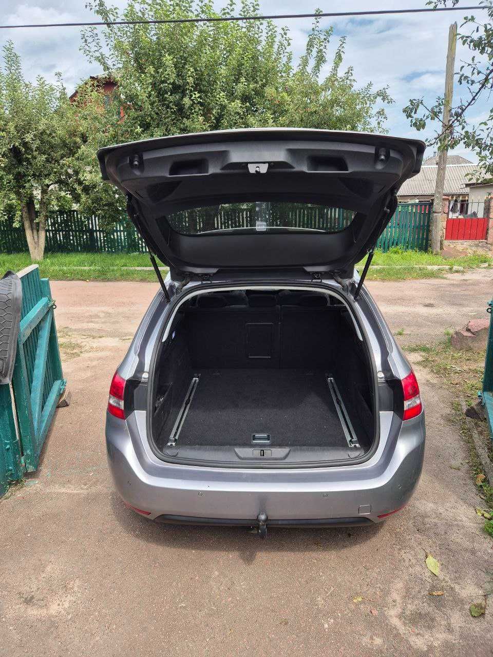 Peugeot 308 2015  1.6 BlueHdi MТ (120 к.с.) Start/Stop