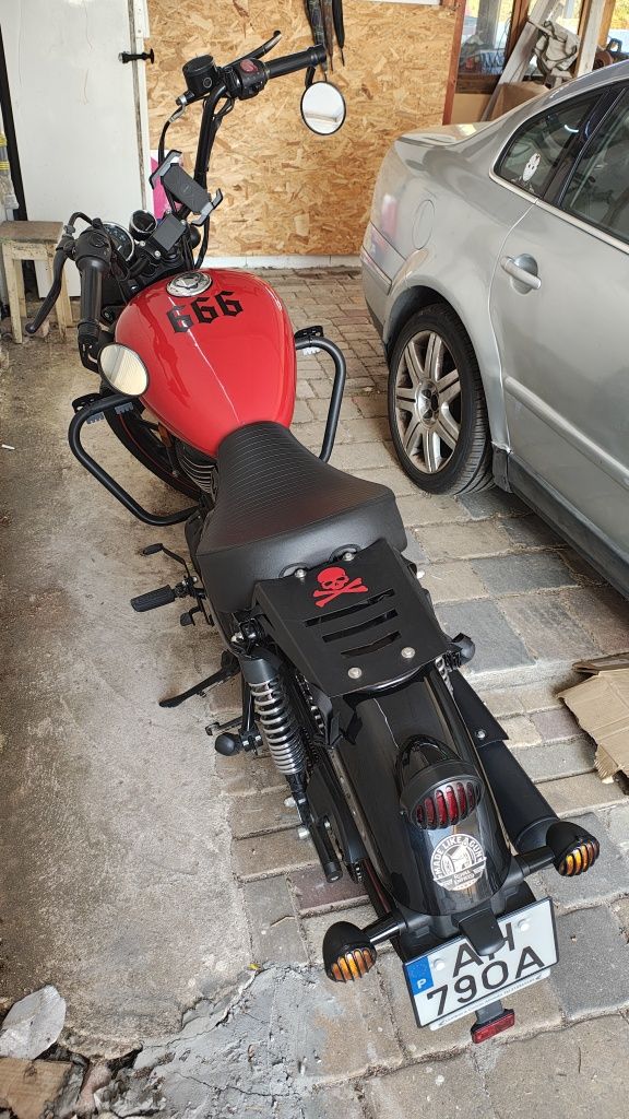Royal Enfield Meteor 350