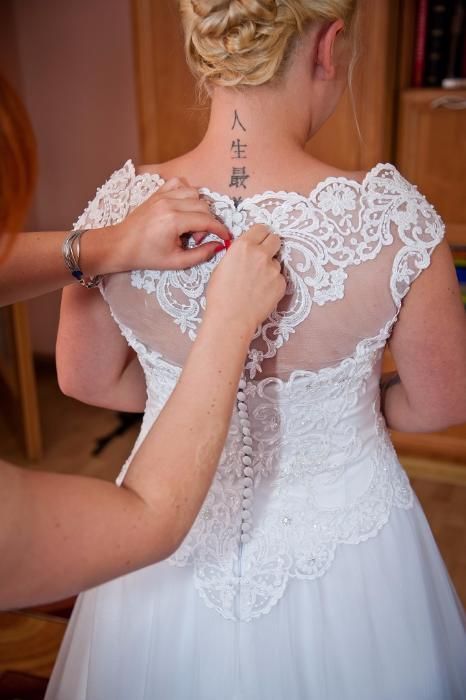 Suknia ślubna biała z koronką,CENA DO NEGOCJACJI!!!