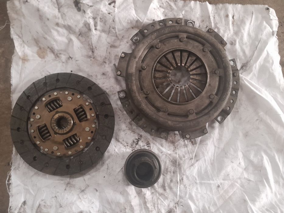 Счеплення вольво 340-360 1.4 бензин