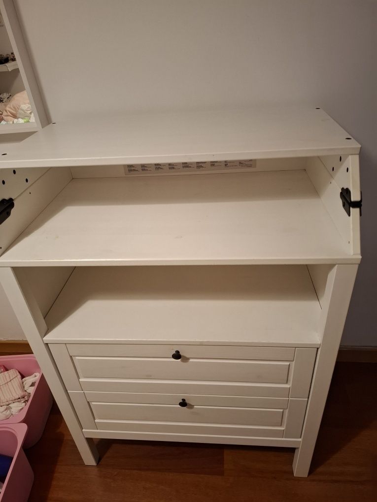 Comoda criança ikea