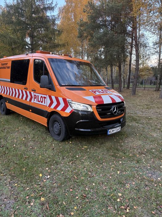 Mercedez-Benz Sprinter