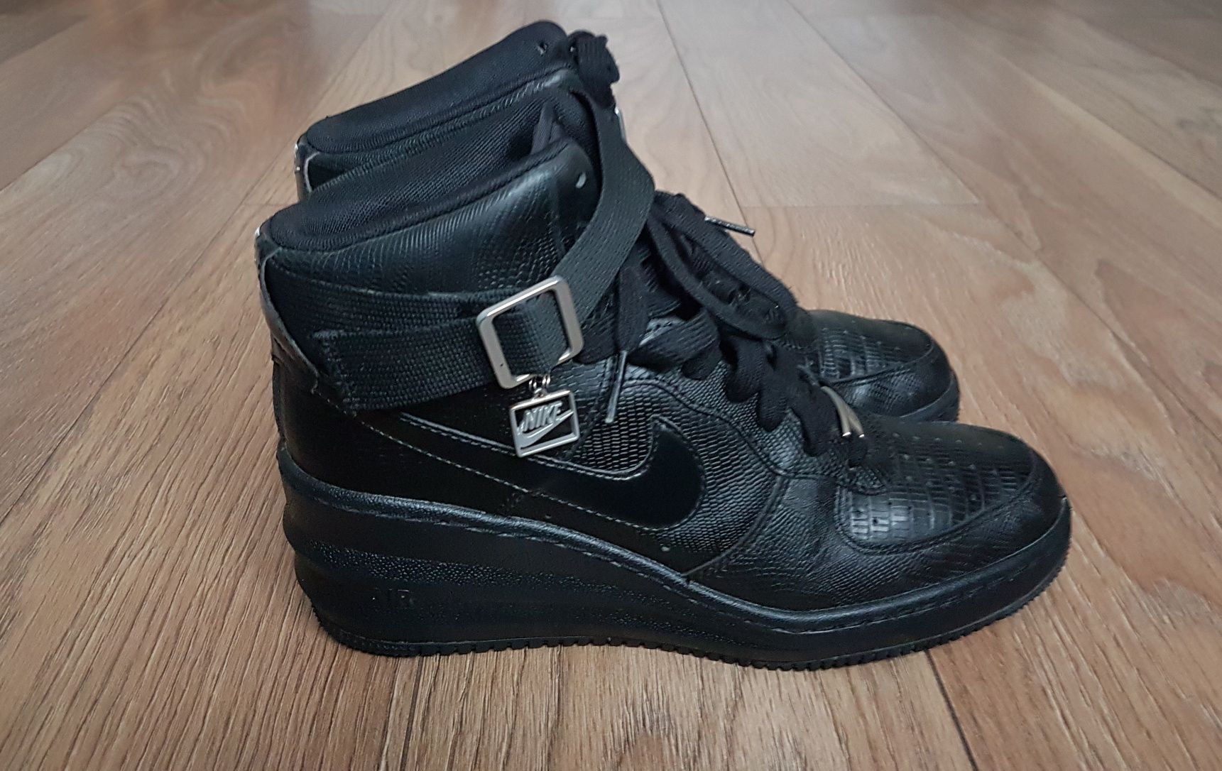 Buty Nike  Lunar Force Sky Black rozmiar  40 okazja Sneakers