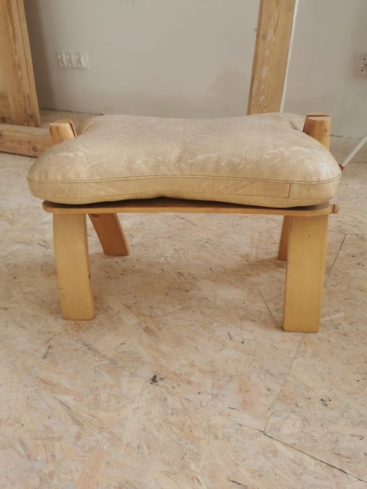 Stołek taboret ze skory