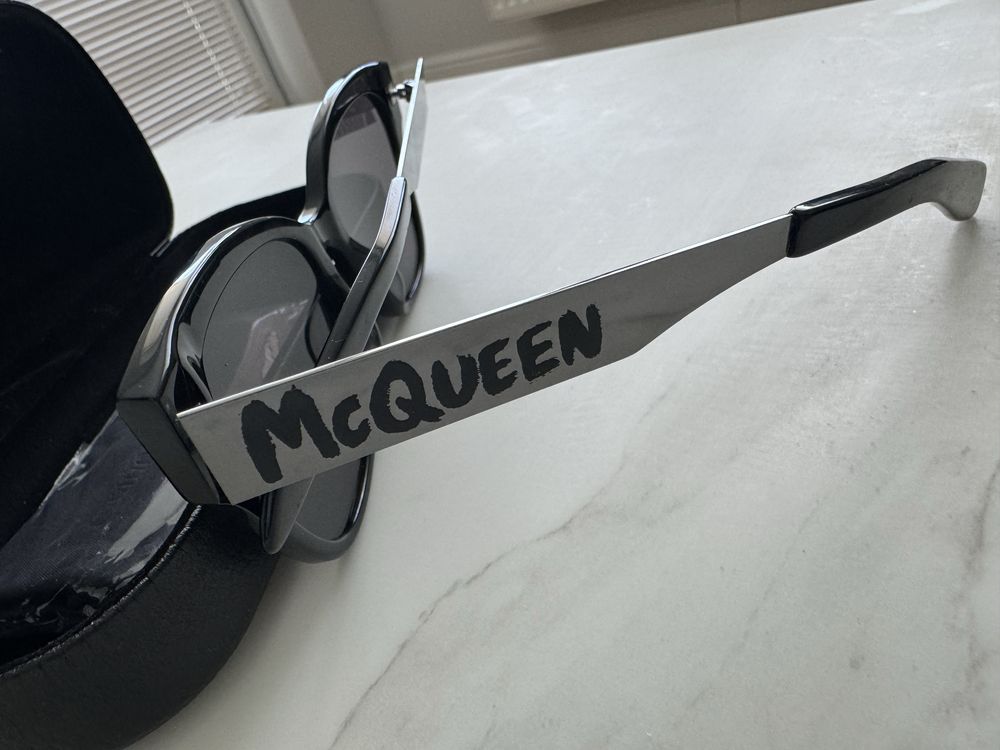 Okulary Alexander McQueen