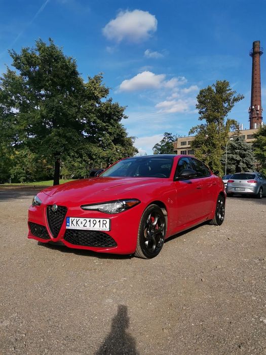 Alfa Romeo Giulia ALFA ROMEO GIULIA 2.0 TIQ4 SUPER SPORT AWD 280 KM przebieg 8000.00 Km.