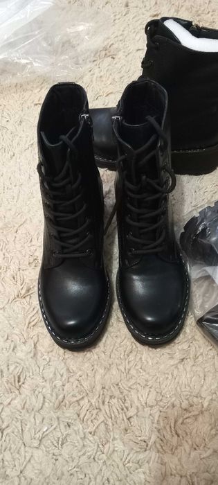 Женские ботинки 37 38
