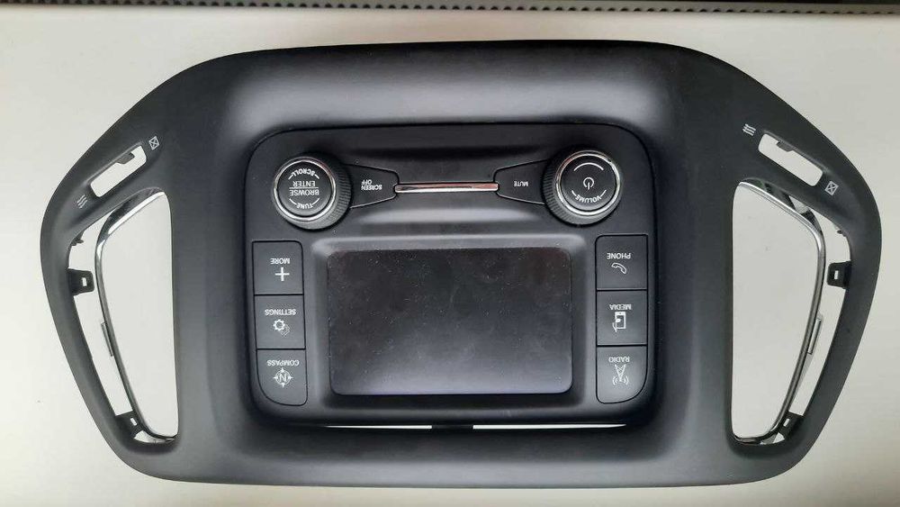 Екран Jeep Compass 2017
