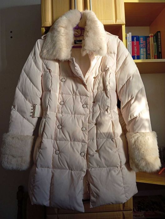 Кутка жіноча розмір 44 (S). Продам
Love Republic.