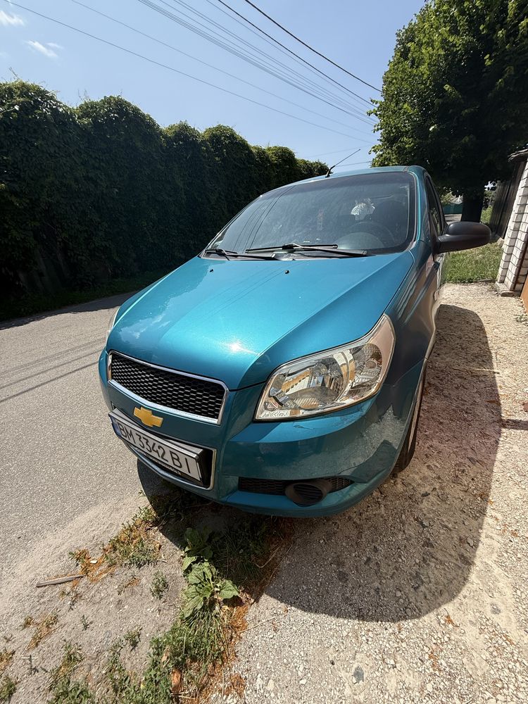 Продам машину Chevrolet Aveo 2009