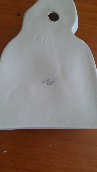 Imagem de Santa da Vista Alegre (Biscuit) aplica em madeira