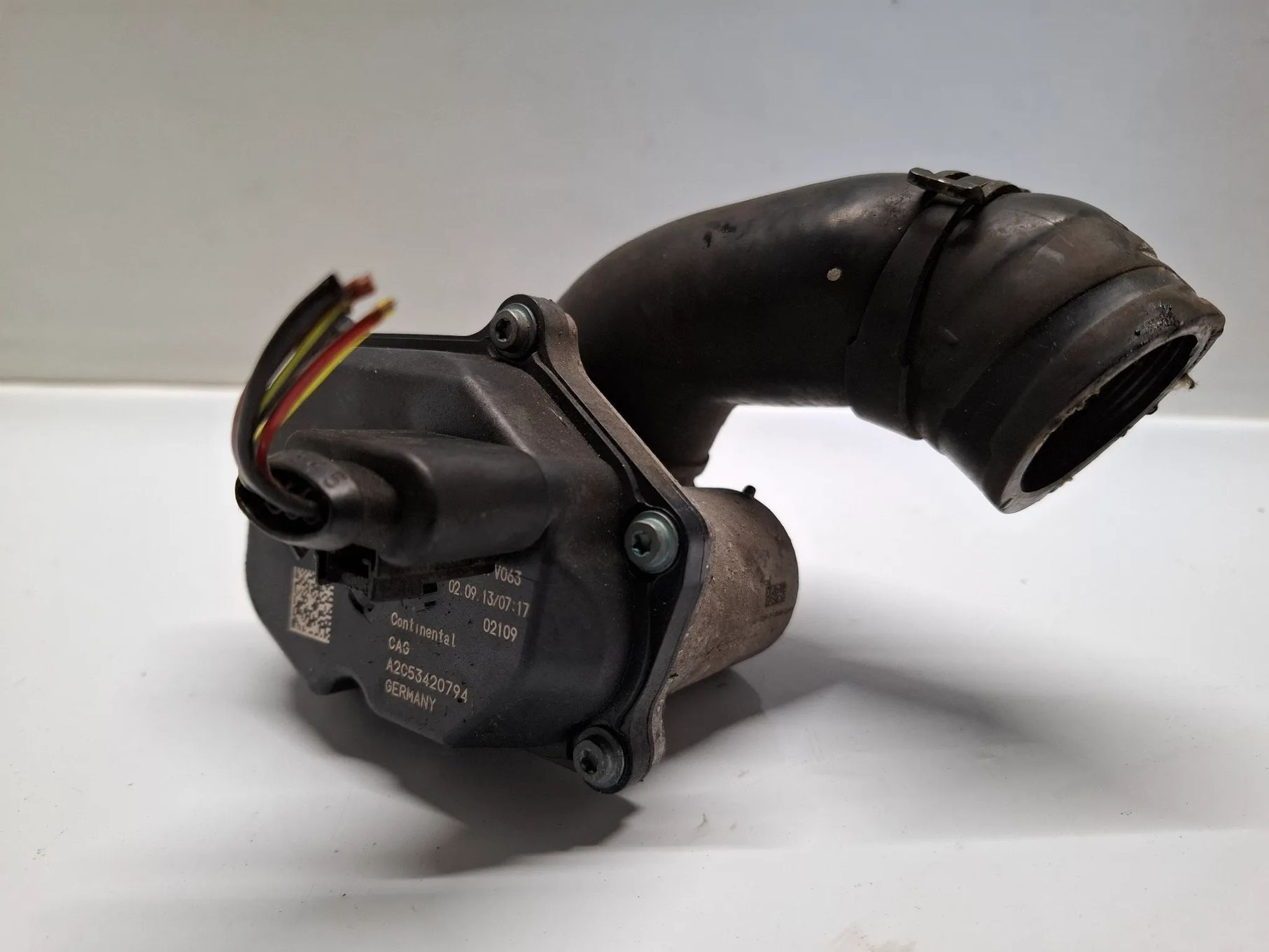 ZAWOR EGR VW AUDI SEAT SKODA 1.6TDI 2.0TDI 04L131051C SLASK WYSYLKA