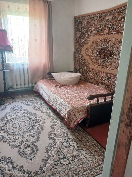 Здається  великий будинок Балабине можна військовим