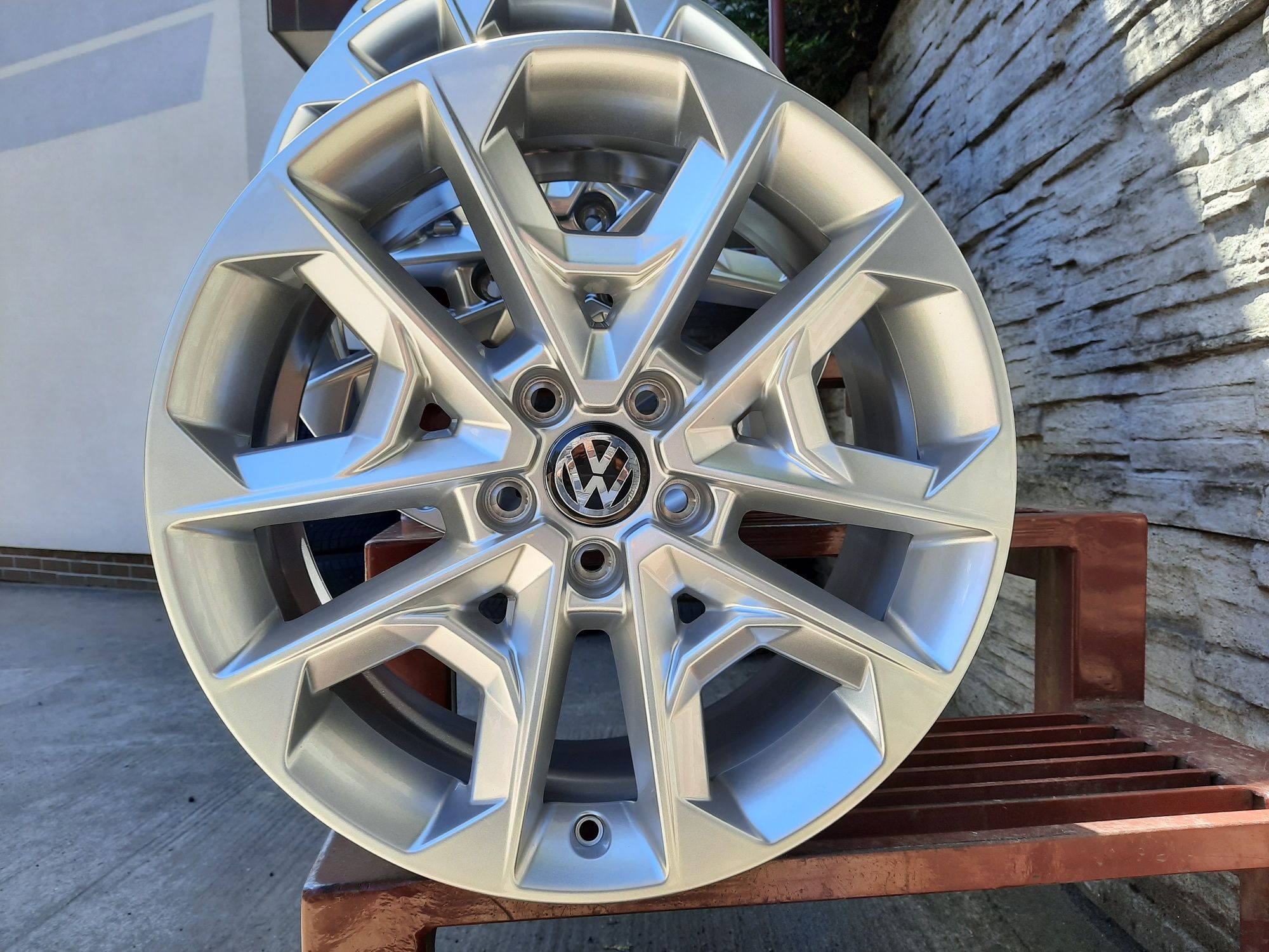 ALUFELGI NOWE VW 18 5x112 Turan Passat Golf Jetta T-Roc Scirocco EOS