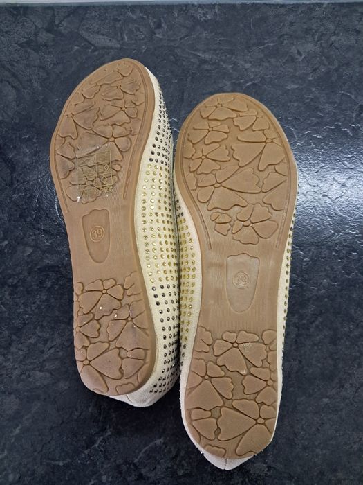 Balerinki z błyskiem, nowe bez metki