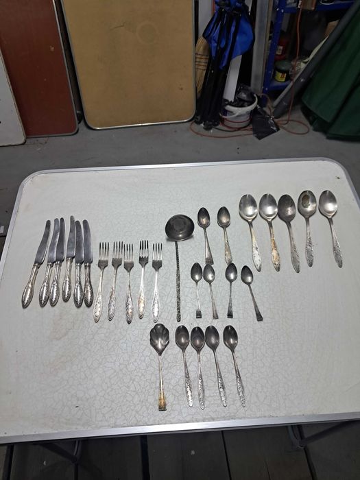 Sztućce stare moga byc posrebrzane