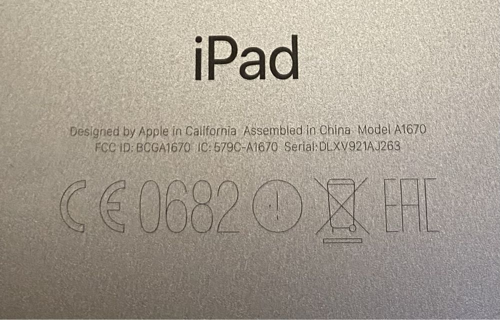 Планшет iPad 2 PRO 12.9 a1670/ на запчастини! D635