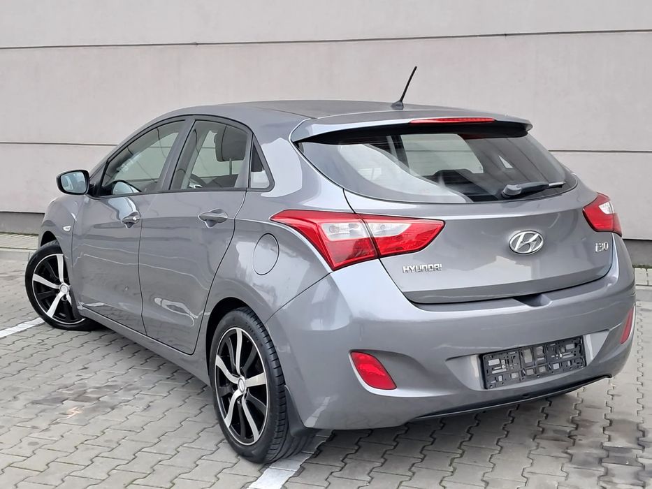 Hyundai I30 Hyundai/ I30 1,4-100KM-Comfort