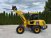 Komatsu Komatsu WA 65 - 3 / PIĘKNA / ZADBANA / CENA BRUTTO / SPROWADZONA Z NIEMIEC / ORYGINAŁ / MAŁE GABARYTY / SILNA I ZWINNA / 60 70 M 506 509 L30 L35 906 907 320 318 750 850  Ładowarka CAT Liebherr Volvo JCB 406 Kramer