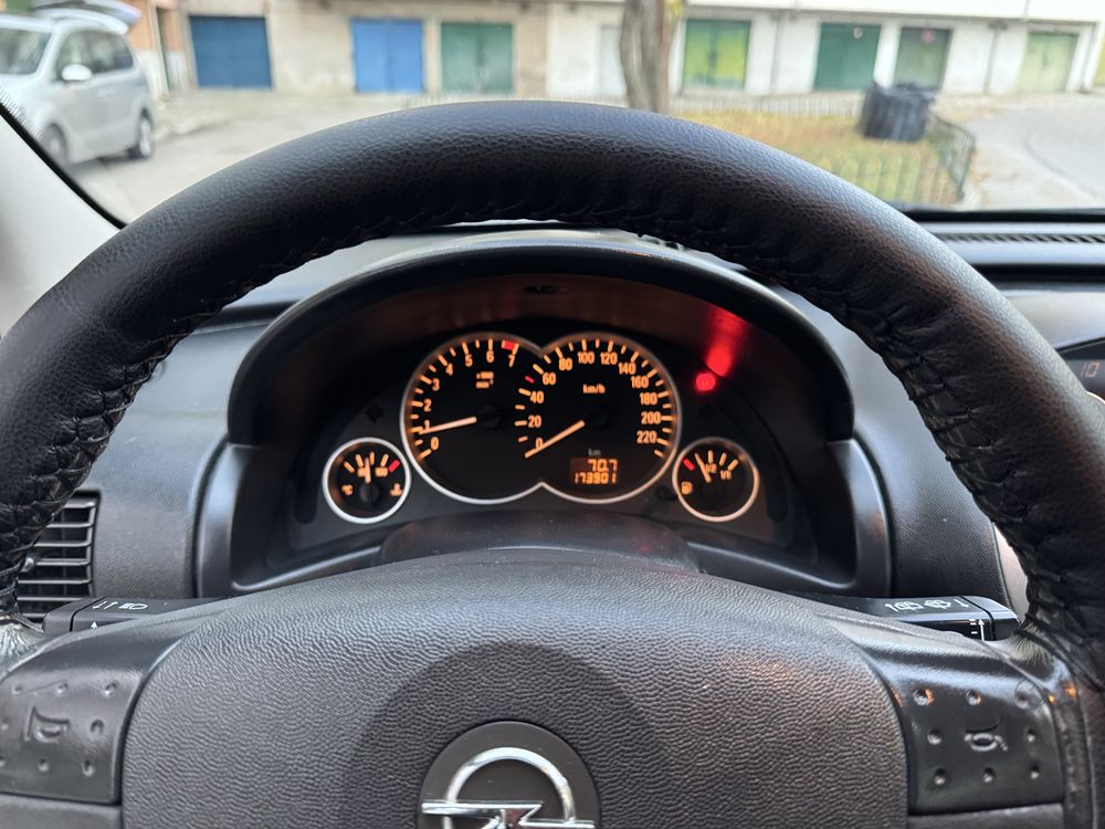 Opel Corsa 1.2 Enjoi gasolina