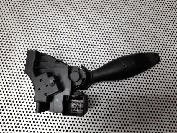 Conjunto / manetes de luzes e limpa vidros FORD Focus I Carrinha Van (