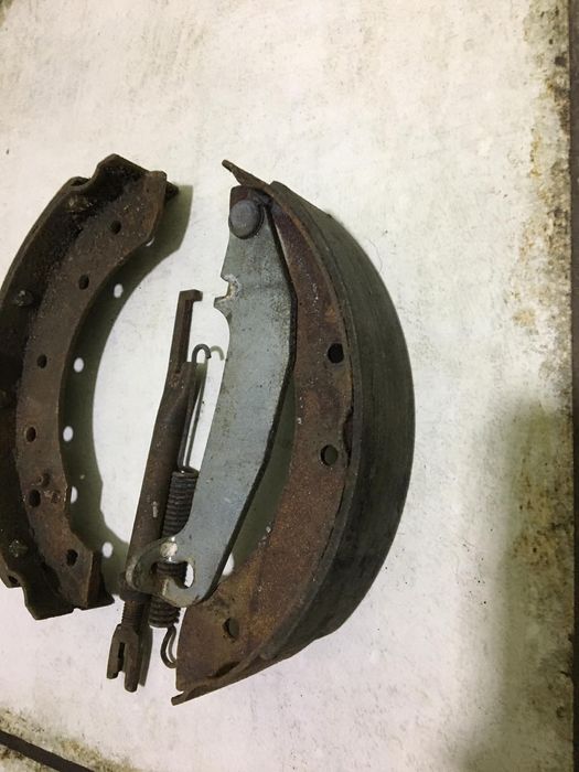 Вольво 440 90рік