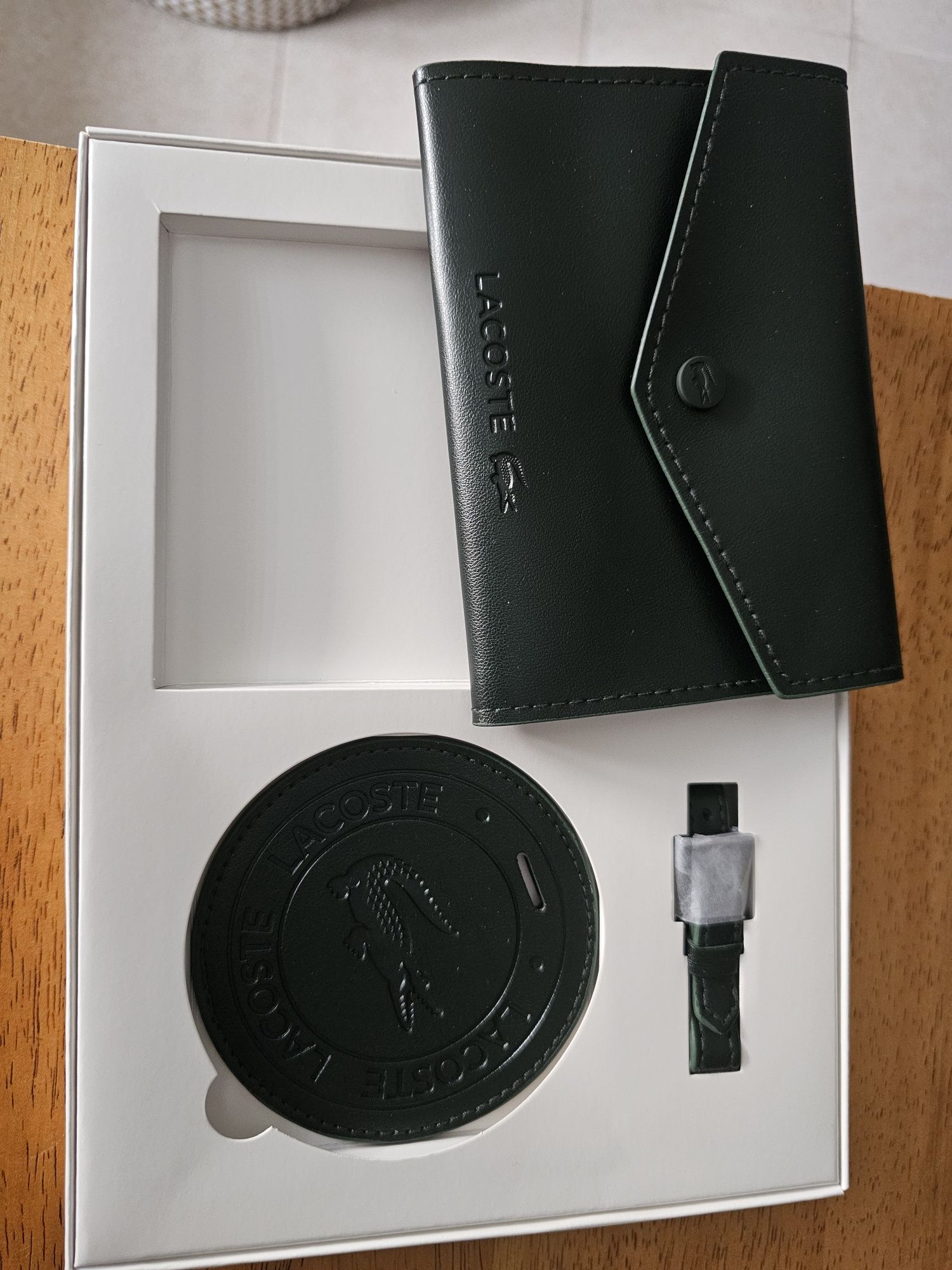 Set para viagem Lacoste