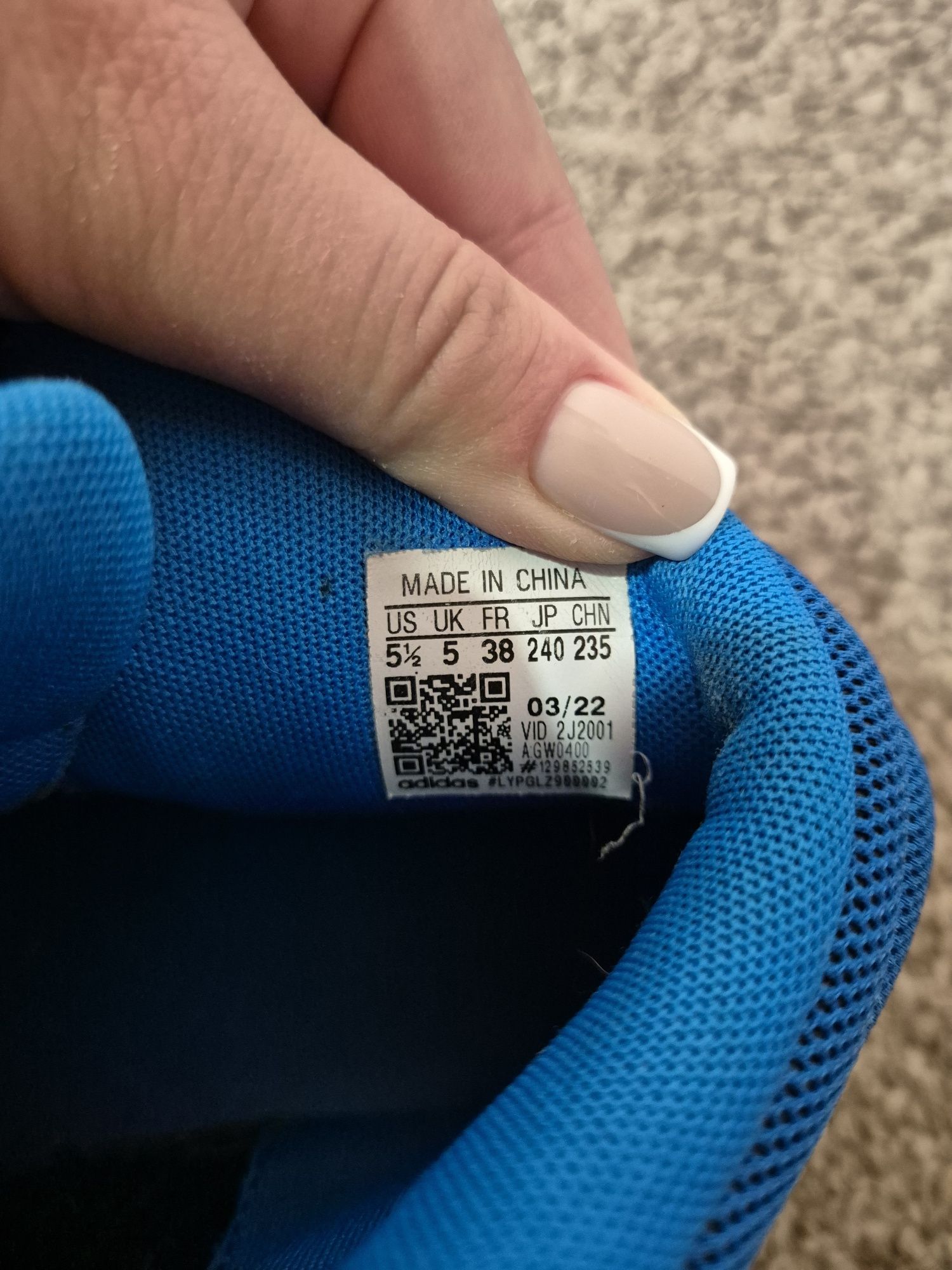 Кросівки на осінь оригінал adidas 38 розмір 24см